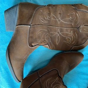 Cow boy boots